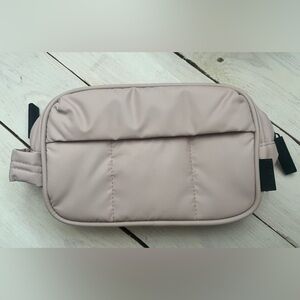 Calpak Luka Toiletry Bag Rose Quartz